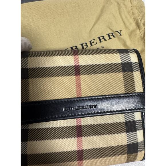 VINTAGE BURBERRY - Picture 6 of 11